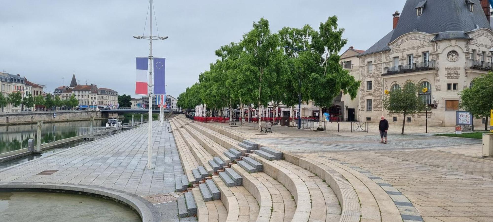 Auberge De Jeunesse - Hi Verdun Luaran gambar